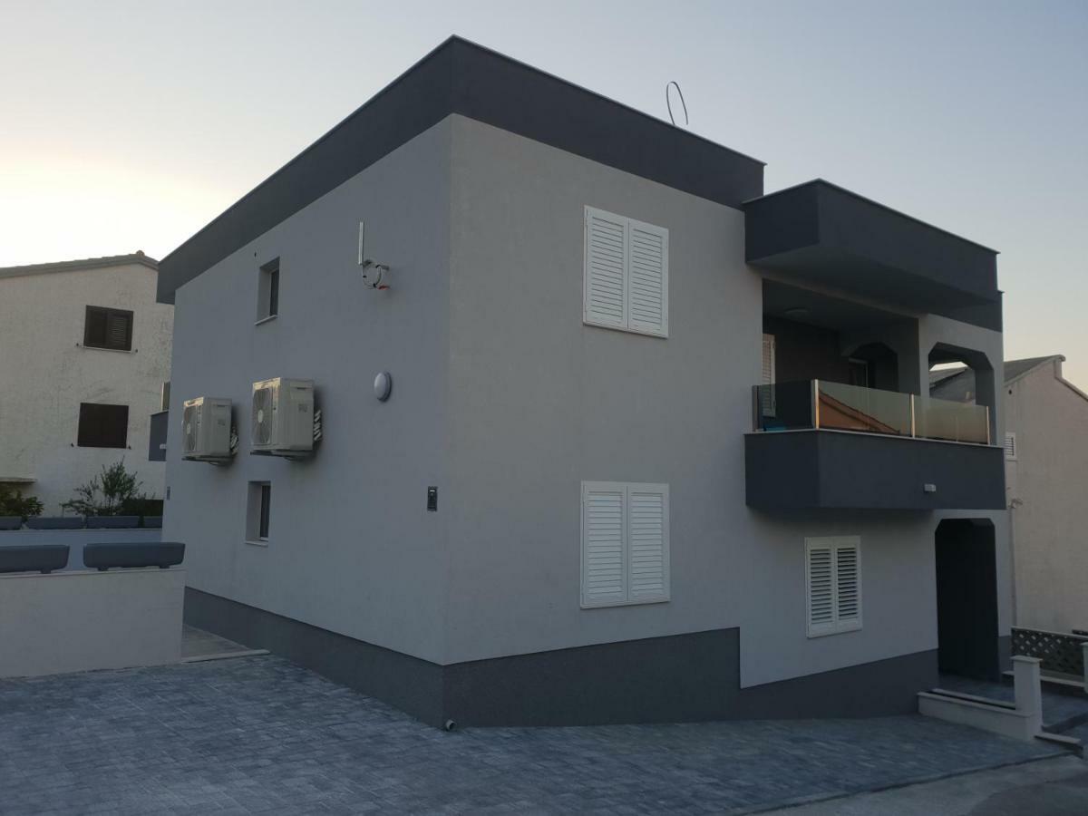 Villa Freya - Vacation House Slatine Dış mekan fotoğraf