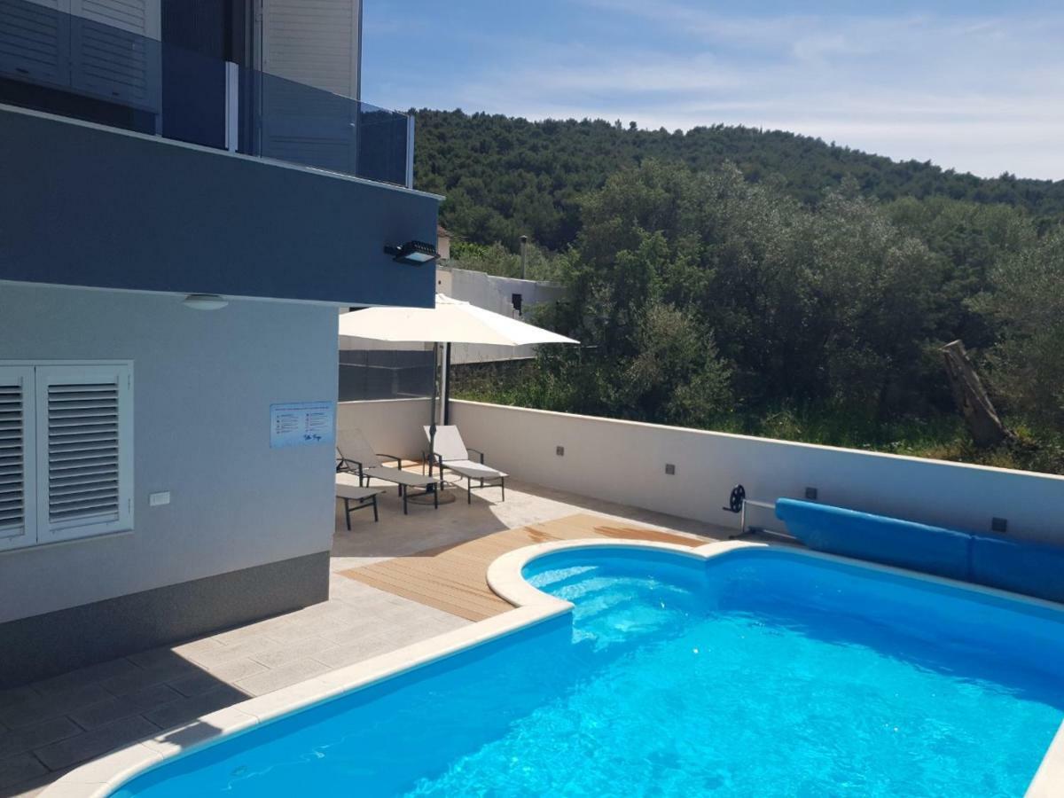 Villa Freya - Vacation House Slatine Dış mekan fotoğraf