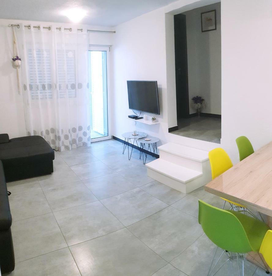 Villa Freya - Vacation House Slatine Dış mekan fotoğraf